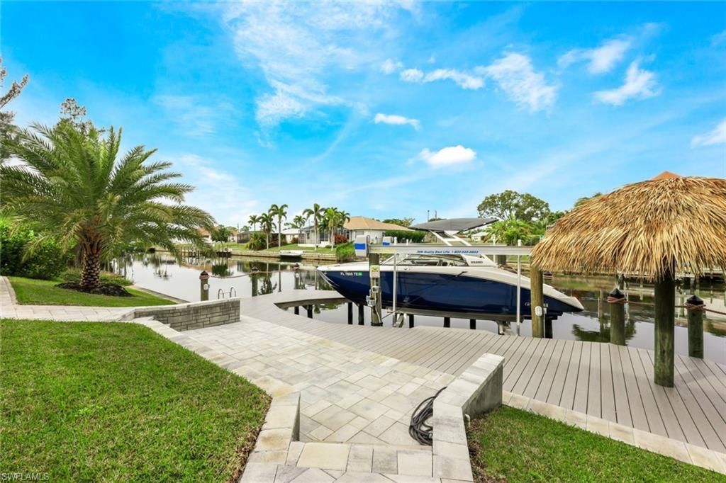 215 SE 28th Ter, Cape Coral, FL 33904 Photo