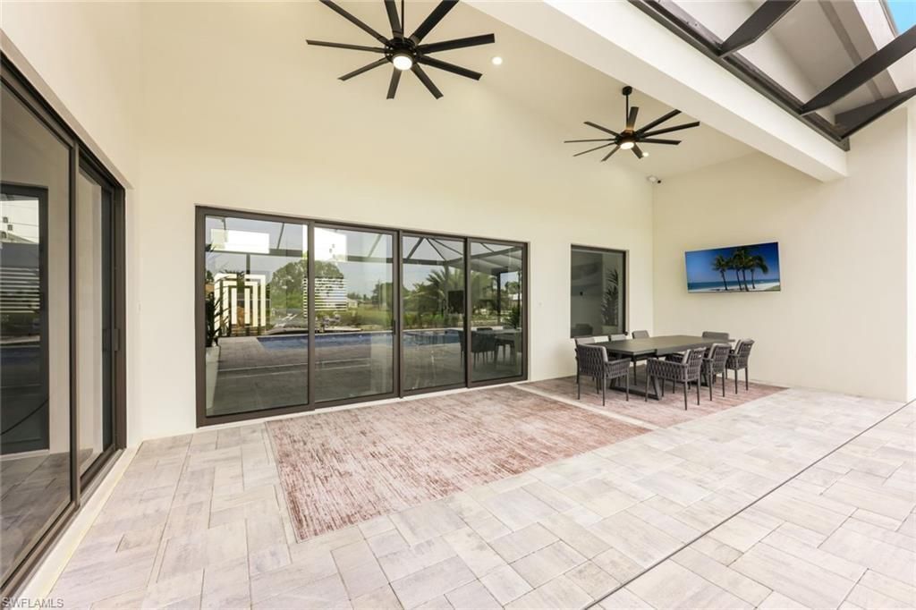 215 SE 28th Ter, Cape Coral, FL 33904 Photo
