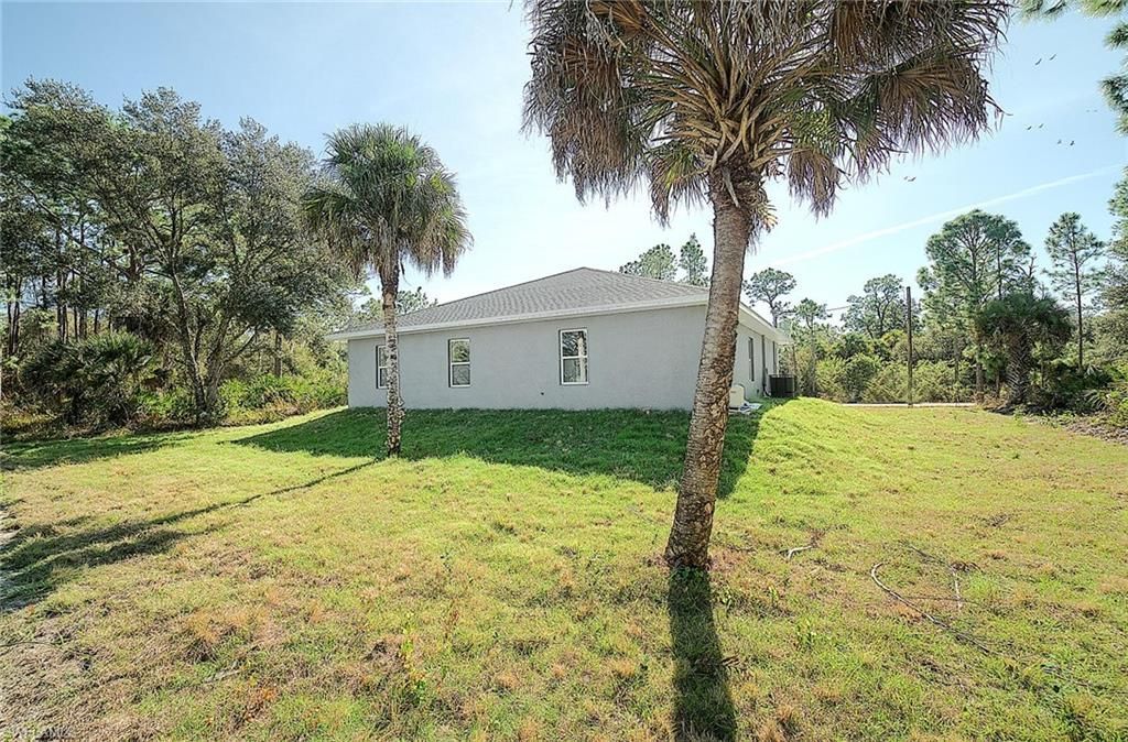 374 Nestle Ave, Lehigh Acres, FL 33972 Photo