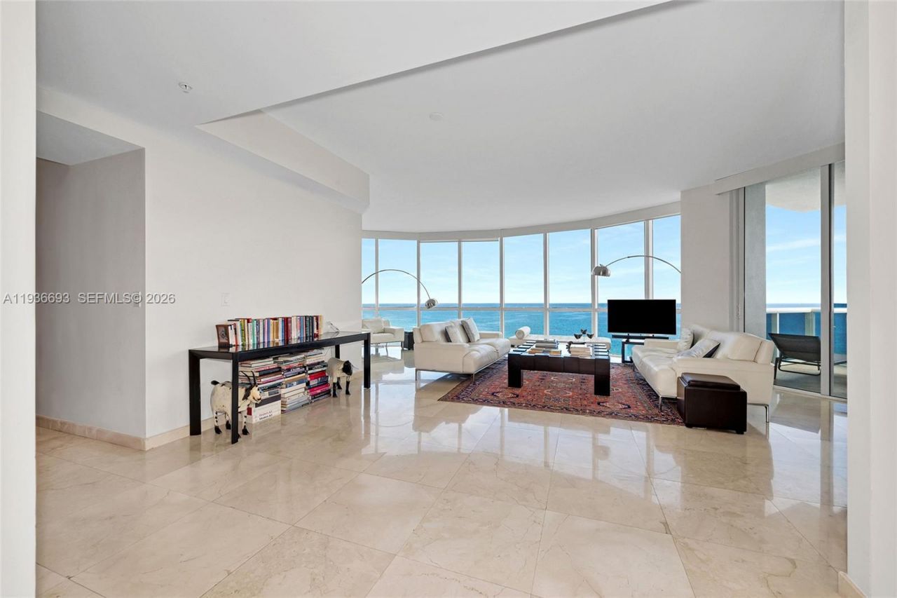 18101 Collins Ave , Unit 1609, Sunny Isles Beach, FL 33160 Photo