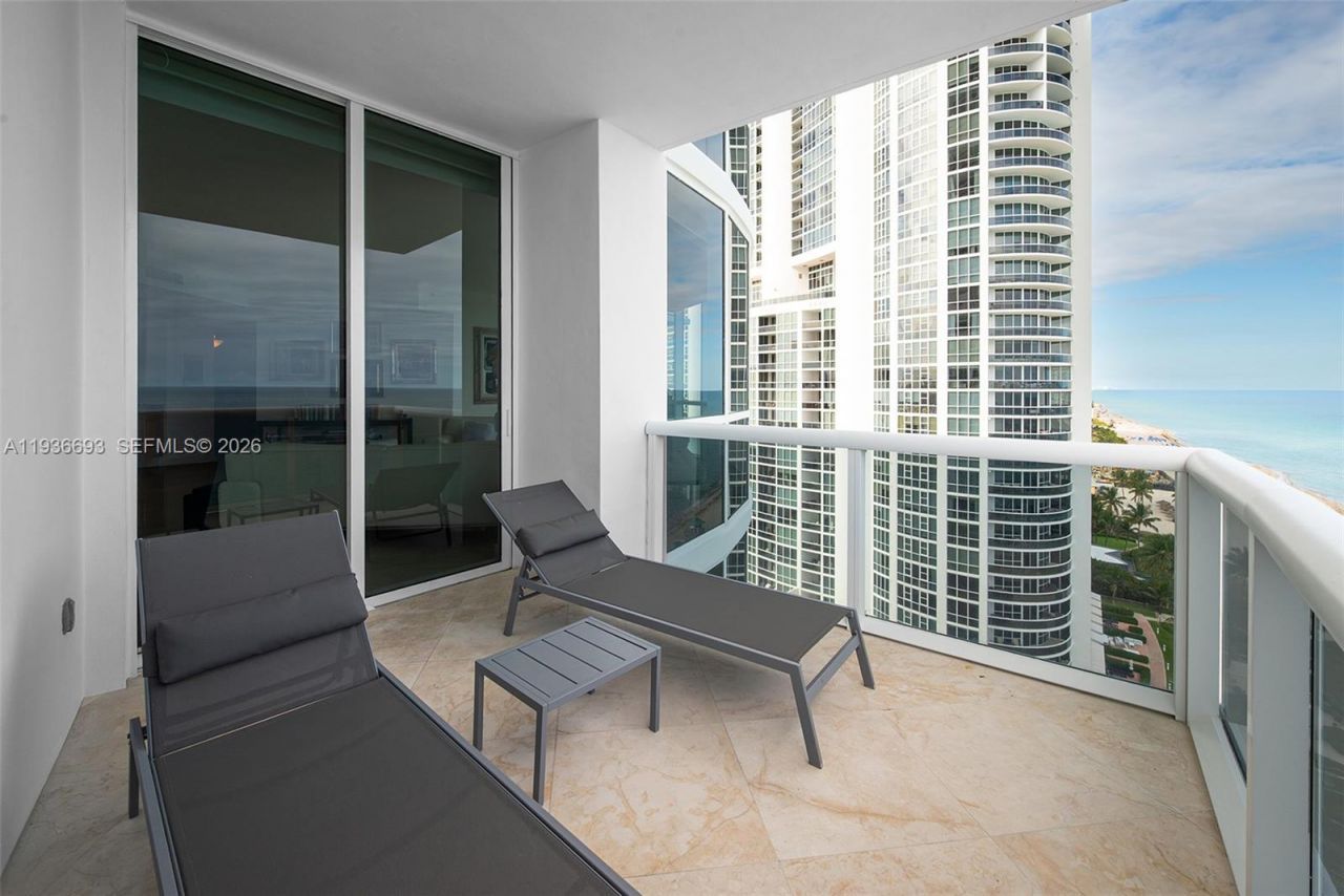 18101 Collins Ave , Unit 1609, Sunny Isles Beach, FL 33160 Photo