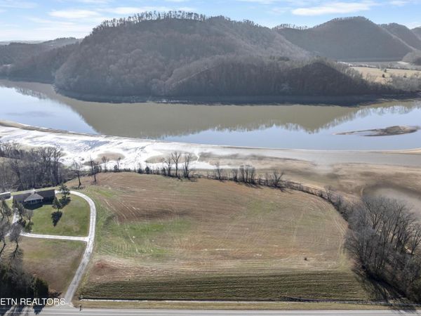 W Highway 11 , Rogersville, TN 37857