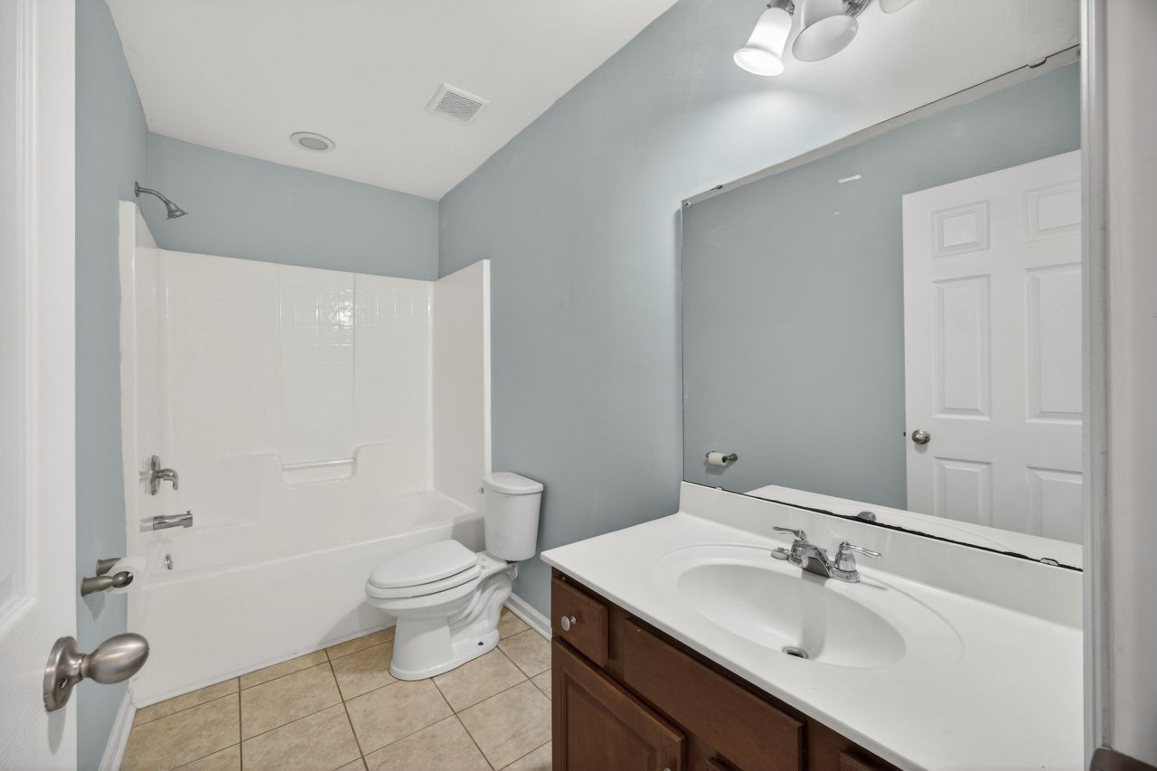 1509 Mandarin Court Photo 18