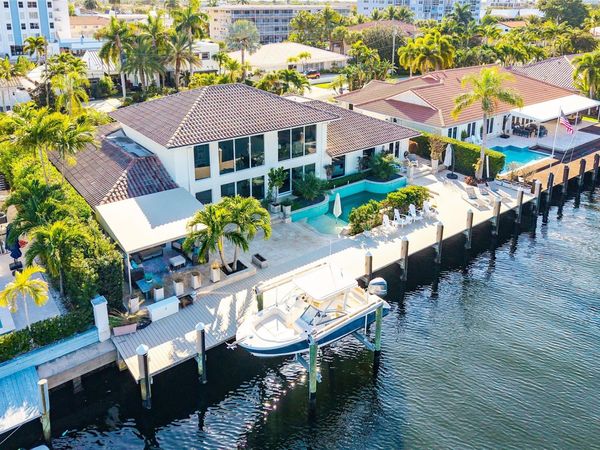 2855 NE 35th Street, Fort Lauderdale, FL 33306