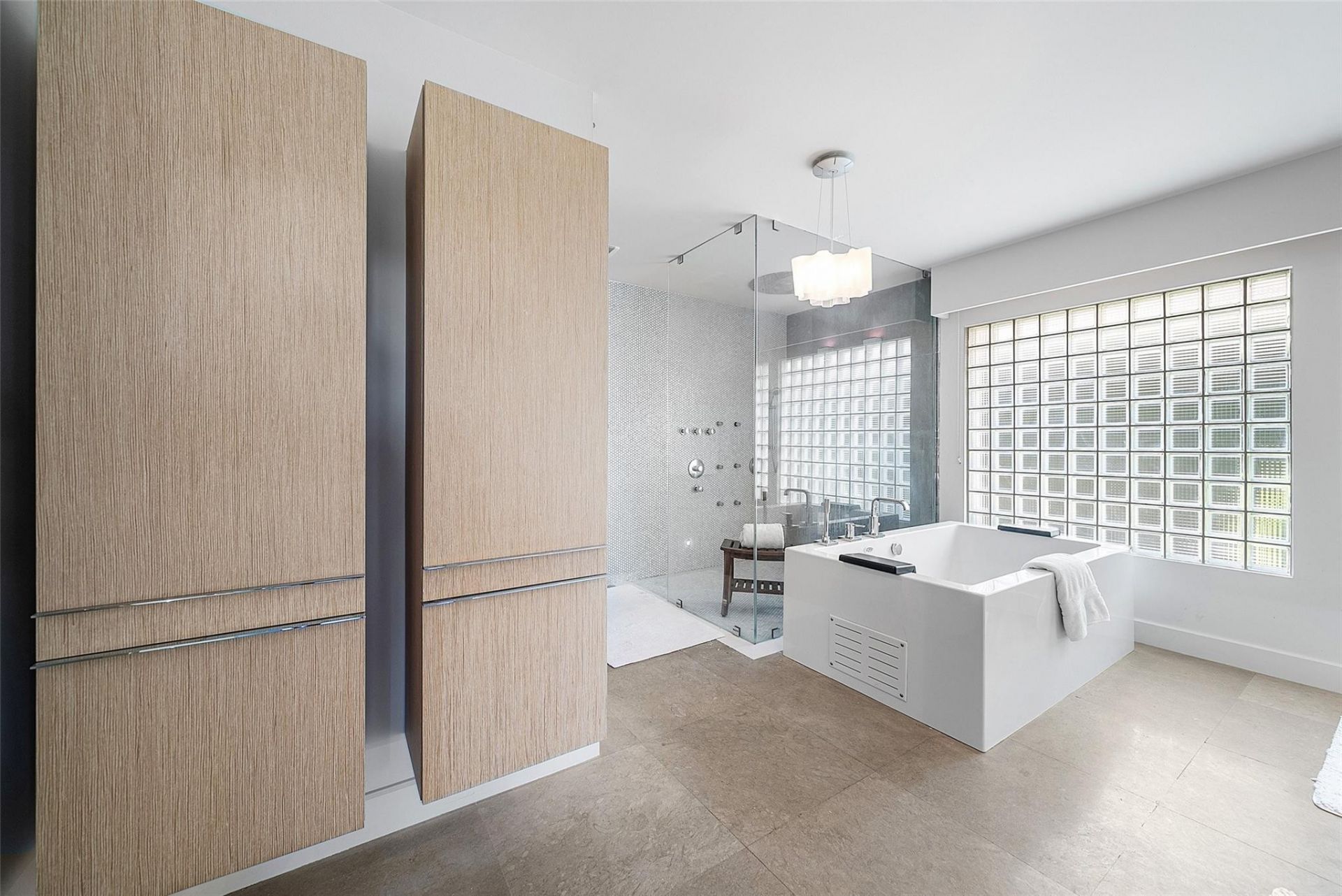 2855 NE 35th Street, Fort Lauderdale, FL 33306 Photo