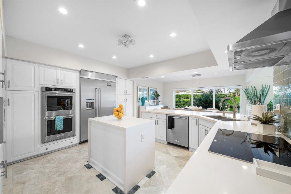 2855 NE 35th St, Fort Lauderdale, FL 33306 Photo