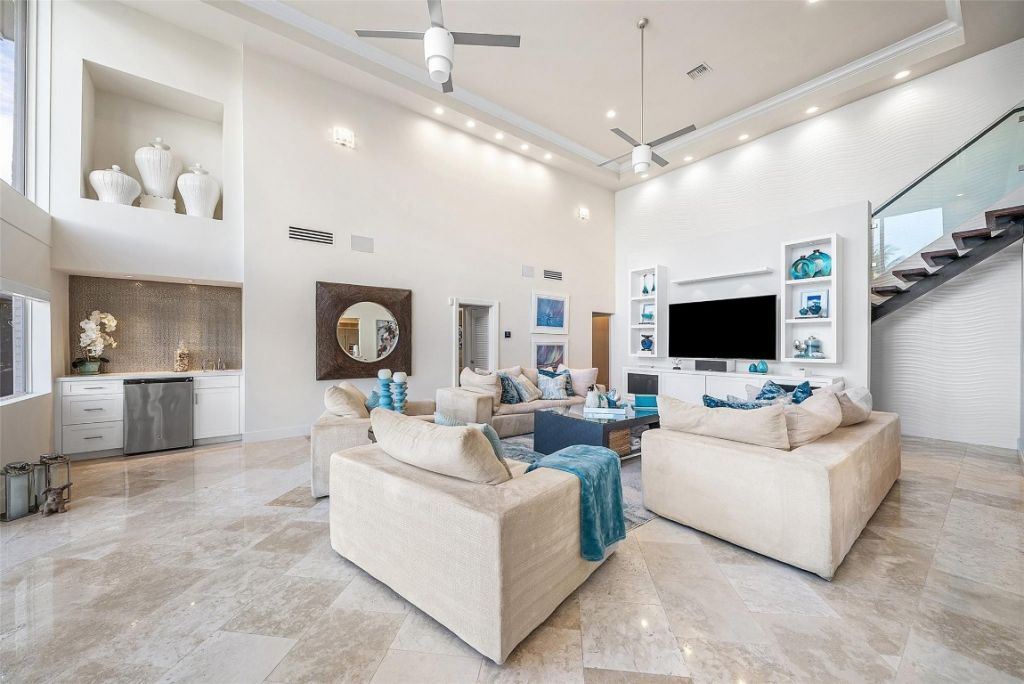 2855 NE 35th St, Fort Lauderdale, FL 33306 Photo