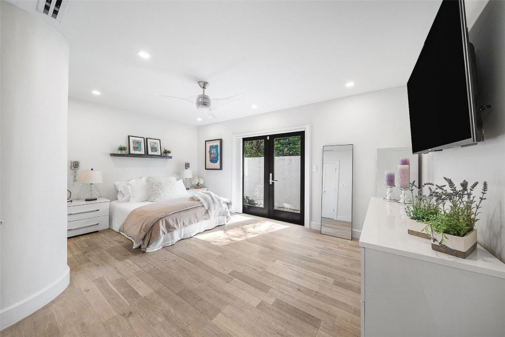 2855 NE 35th St, Fort Lauderdale, FL 33306 Photo