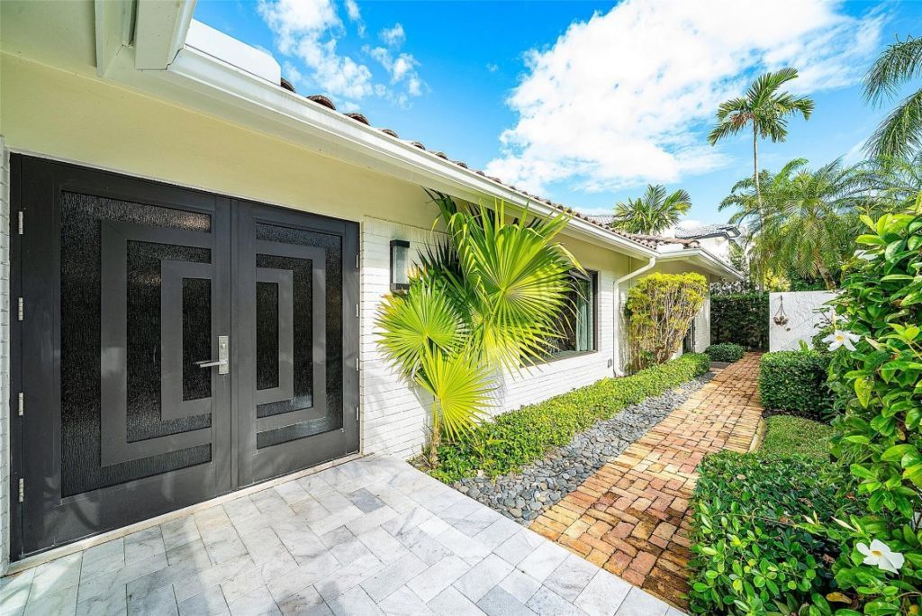 2855 NE 35th St, Fort Lauderdale, FL 33306 Photo