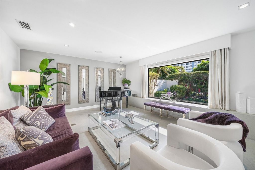 2855 NE 35th St, Fort Lauderdale, FL 33306 Photo