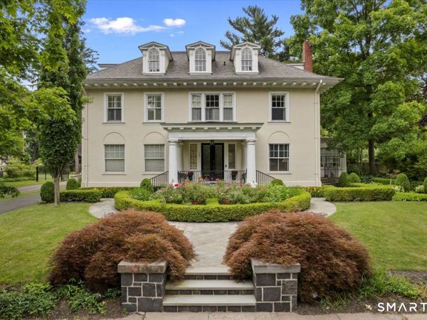 144 Edgehill, Hamden, CT 06517