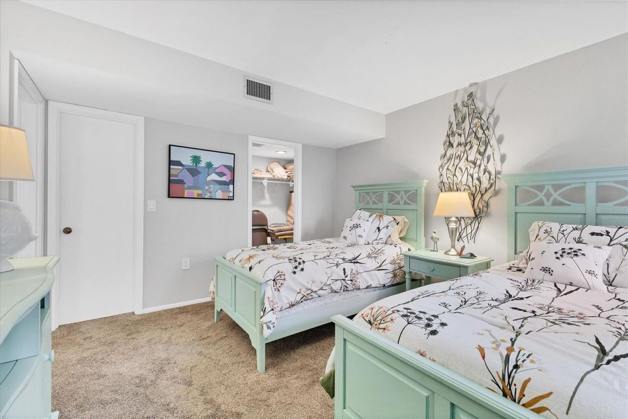 1001 Benjamin Franklin Drive, Unit 201, Sarasota, FL 34236 Photo