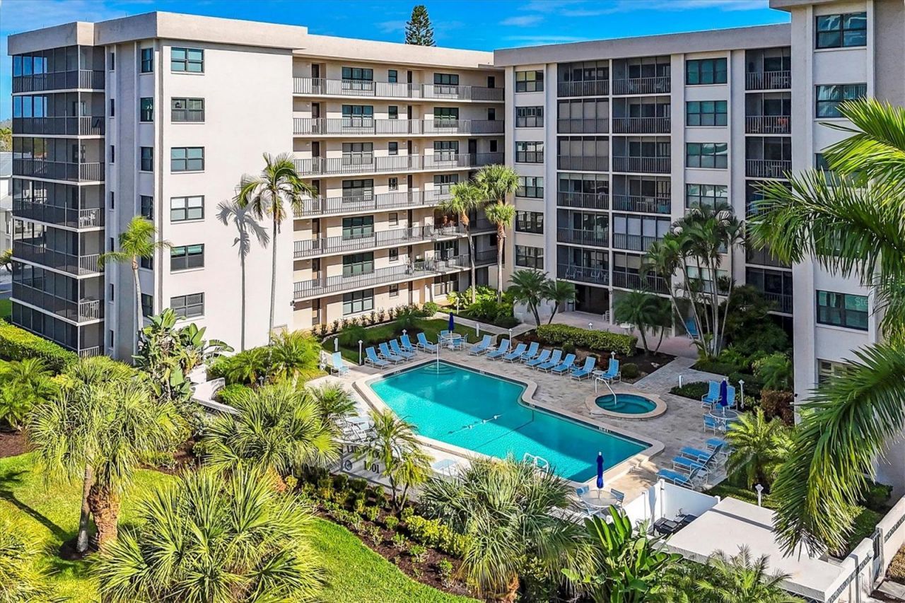 1001 Benjamin Franklin Drive, Unit 201, Sarasota, FL 34236 Photo
