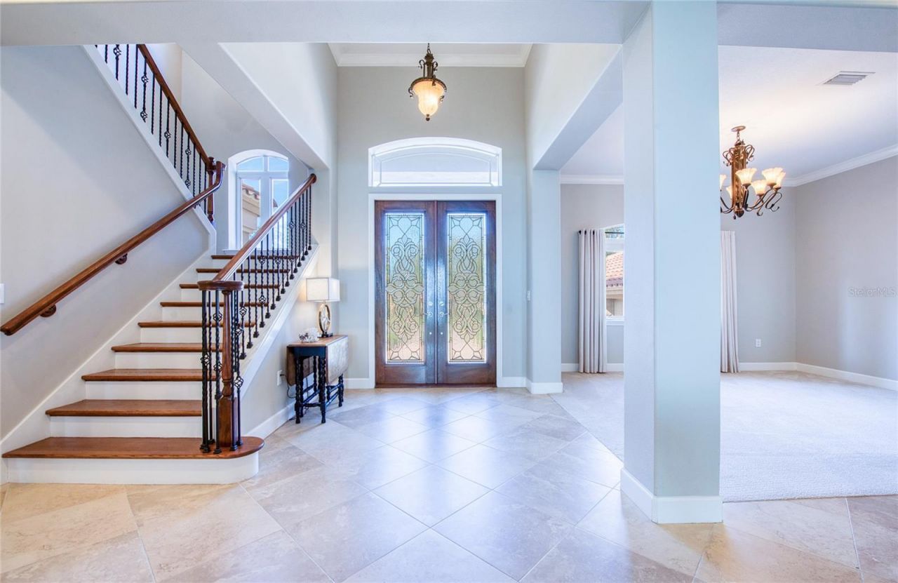 5918 Bahama Shores Drive S, Saint Petersburg, FL 33705 Photo