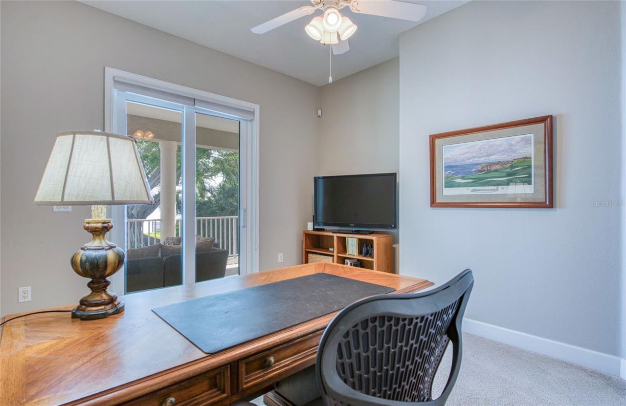 5918 Bahama Shores Drive S, Saint Petersburg, FL 33705 Photo