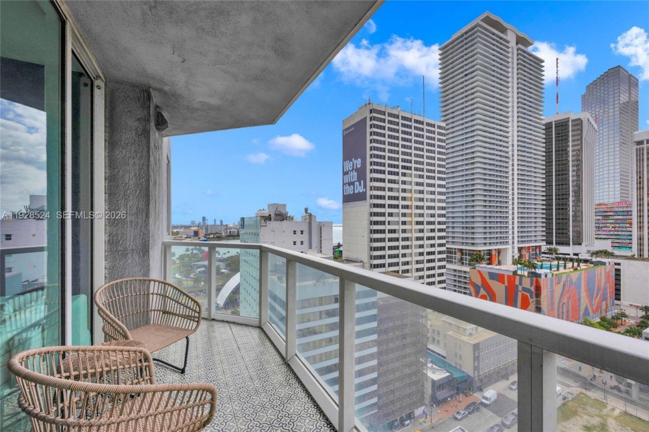 253 NE 2nd St , Unit 1710, Miami, FL 33132 Photo