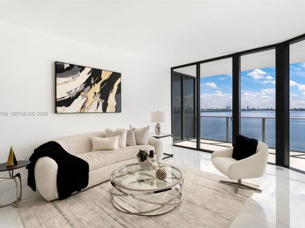 700 NE 24th St , Unit 1005, Miami, FL 33137