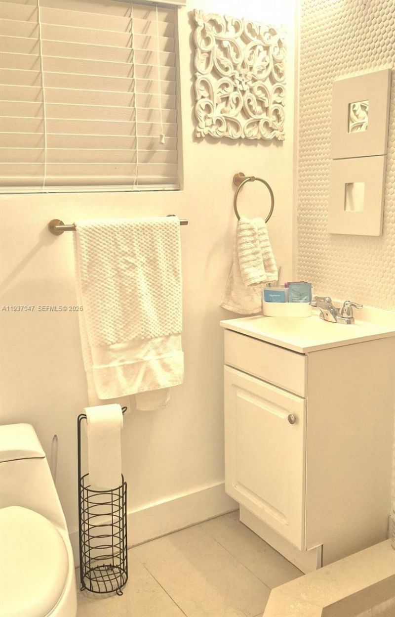 Please Call For Address, North Miami, FL 33161 Photo