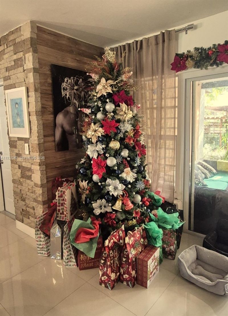 Please Call For Address, North Miami, FL 33161 Photo