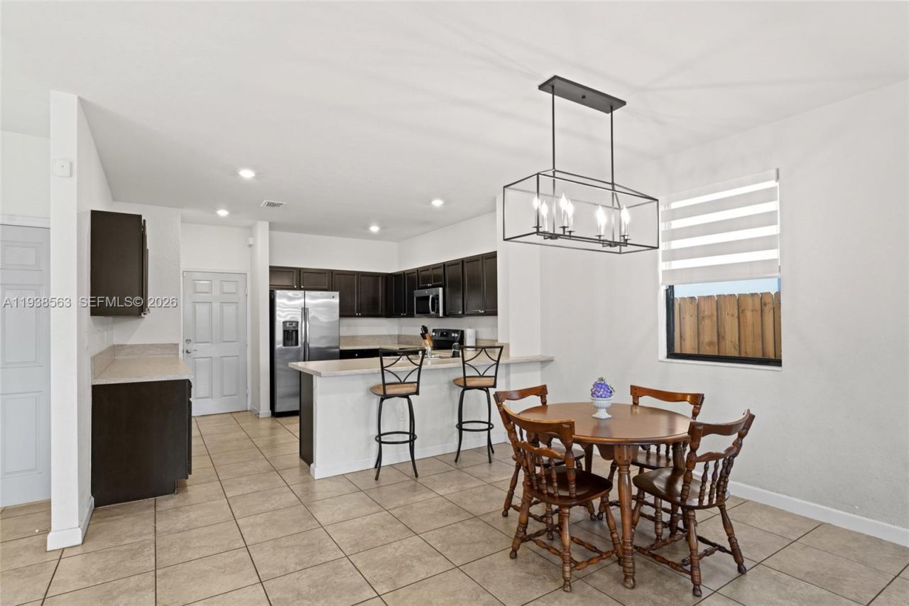 2380 NE 1st St, Homestead, FL 33033 Photo