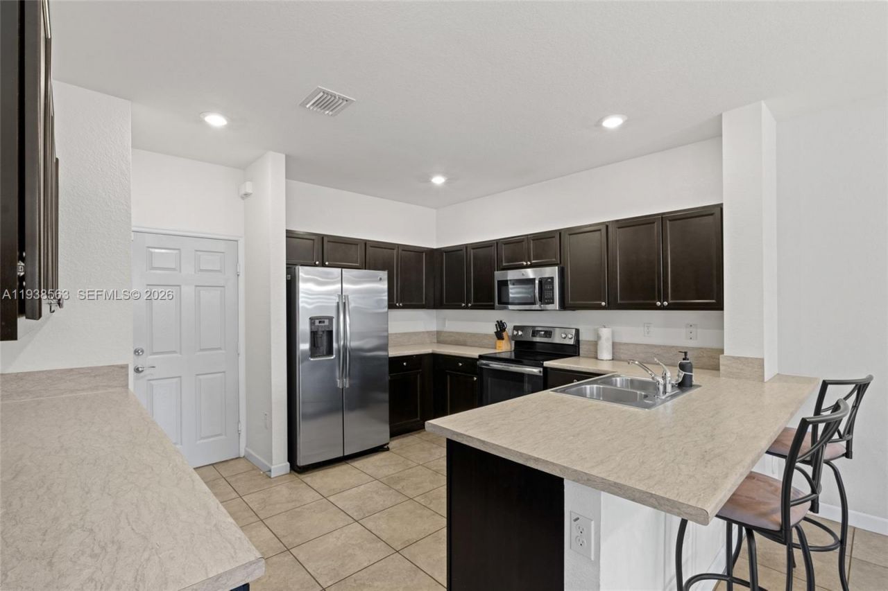 2380 NE 1st St, Homestead, FL 33033 Photo