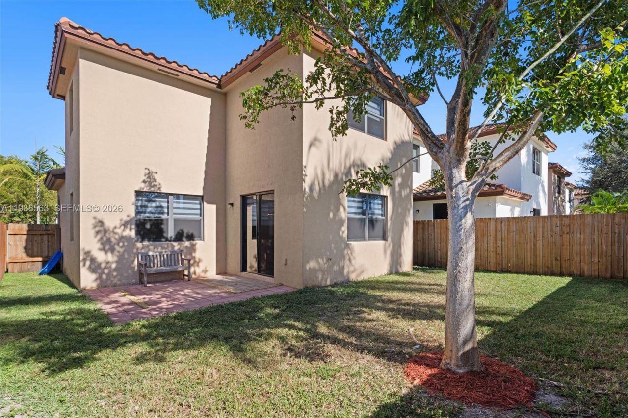 2380 NE 1st St, Homestead, FL 33033 Photo