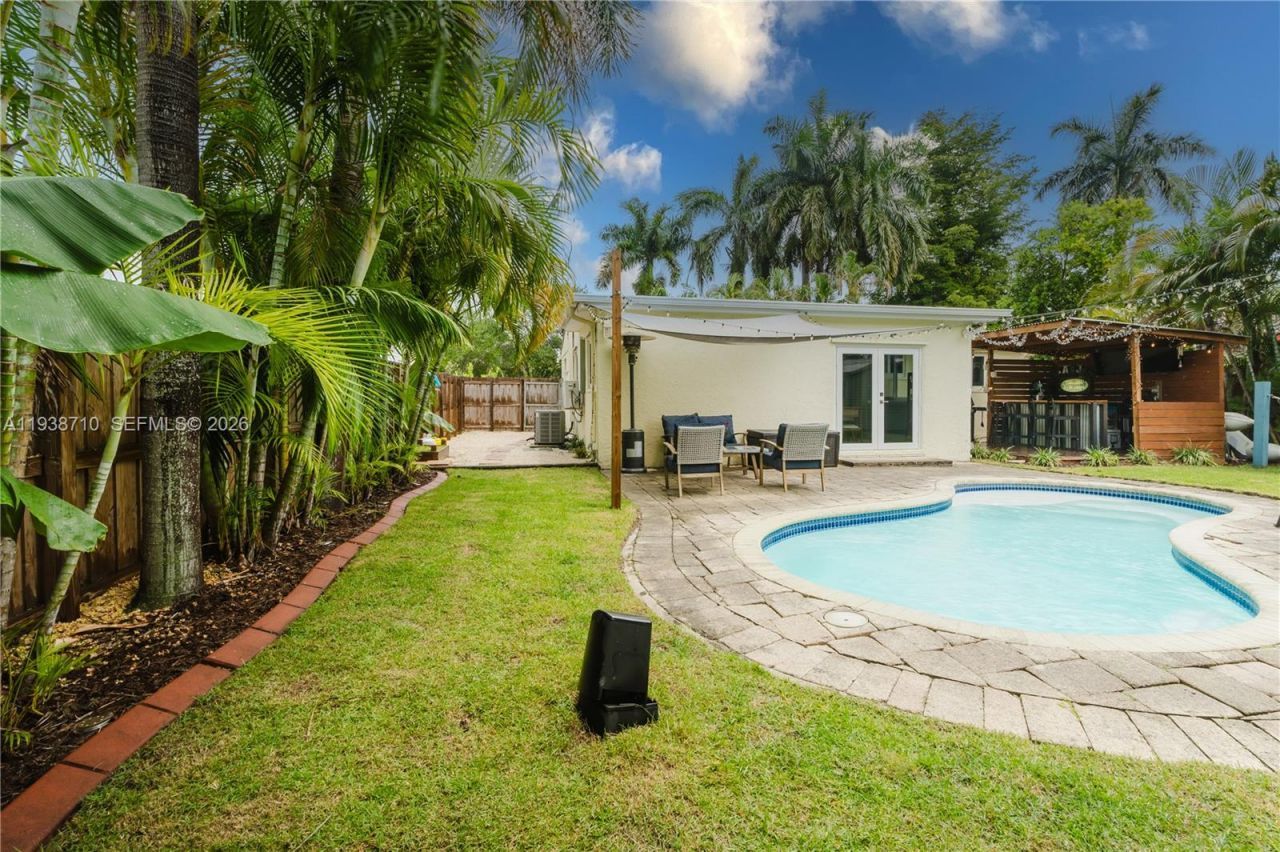 1112 N 31st Ave, Hollywood, FL 33021 Photo