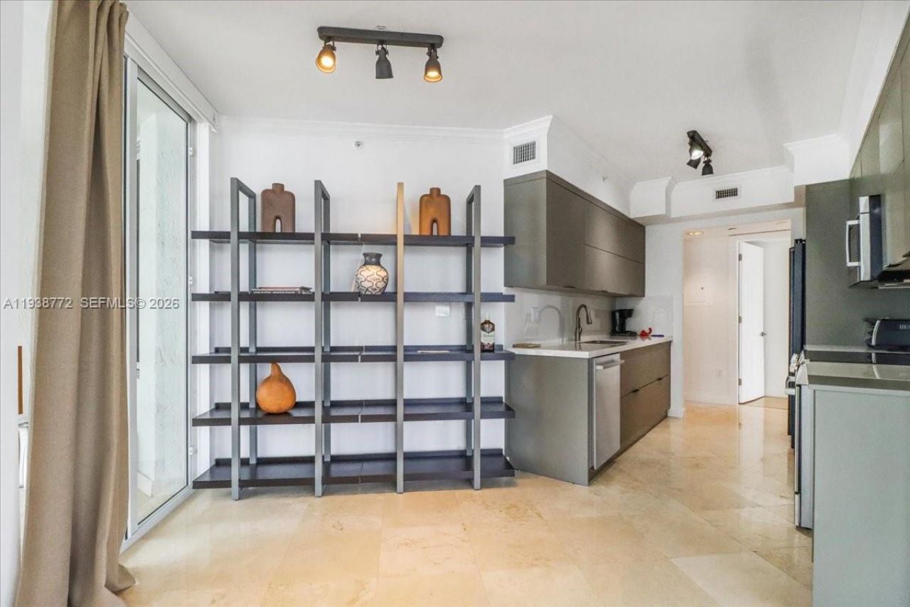 18671 Collins Ave , Unit 2404, Sunny Isles Beach, FL 33160 Photo