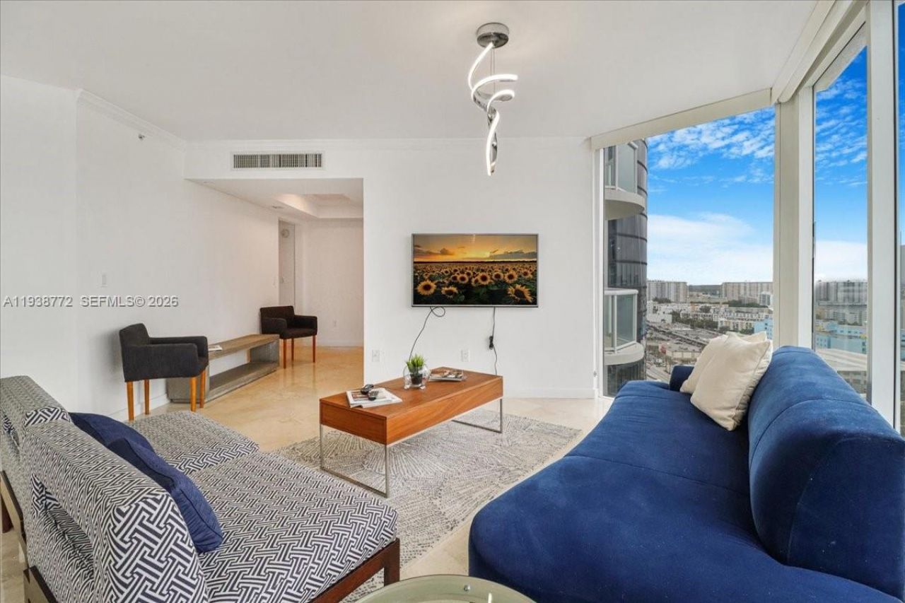 18671 Collins Ave , Unit 2404, Sunny Isles Beach, FL 33160 Photo