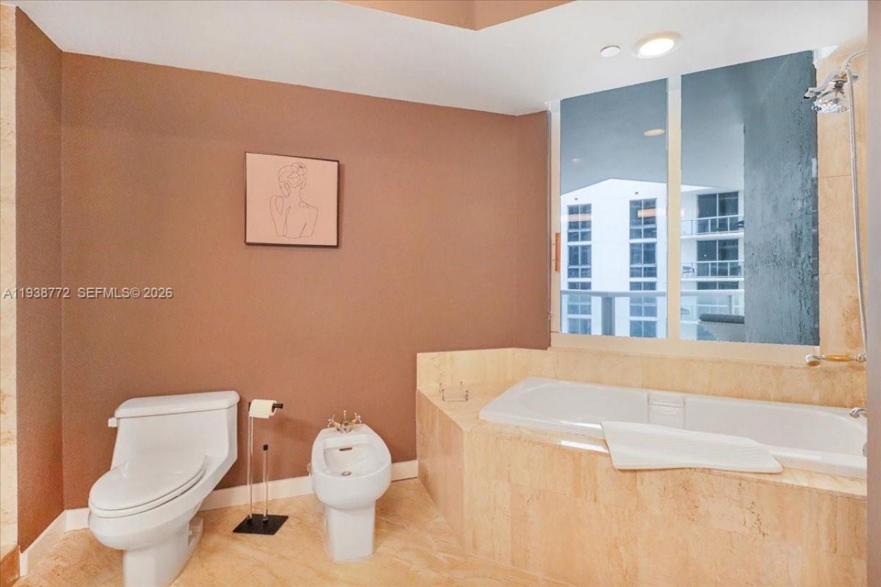 18671 Collins Ave , Unit 2404, Sunny Isles Beach, FL 33160 Photo