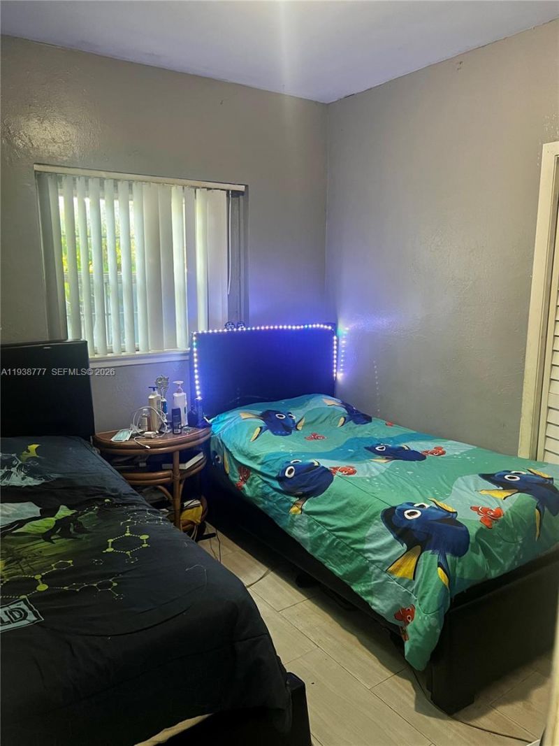 289 NW 109th St, Miami, FL 33168 Photo