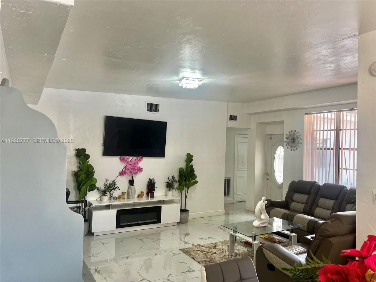 289 NW 109th St, Miami, FL 33168 Photo