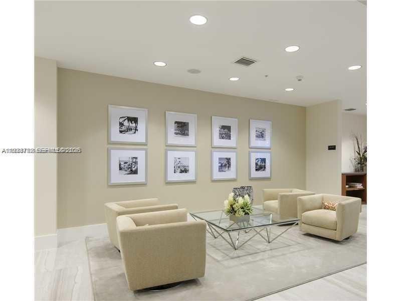 1871 NW S River Dr, Unit 1503, Miami, FL 33125 Photo