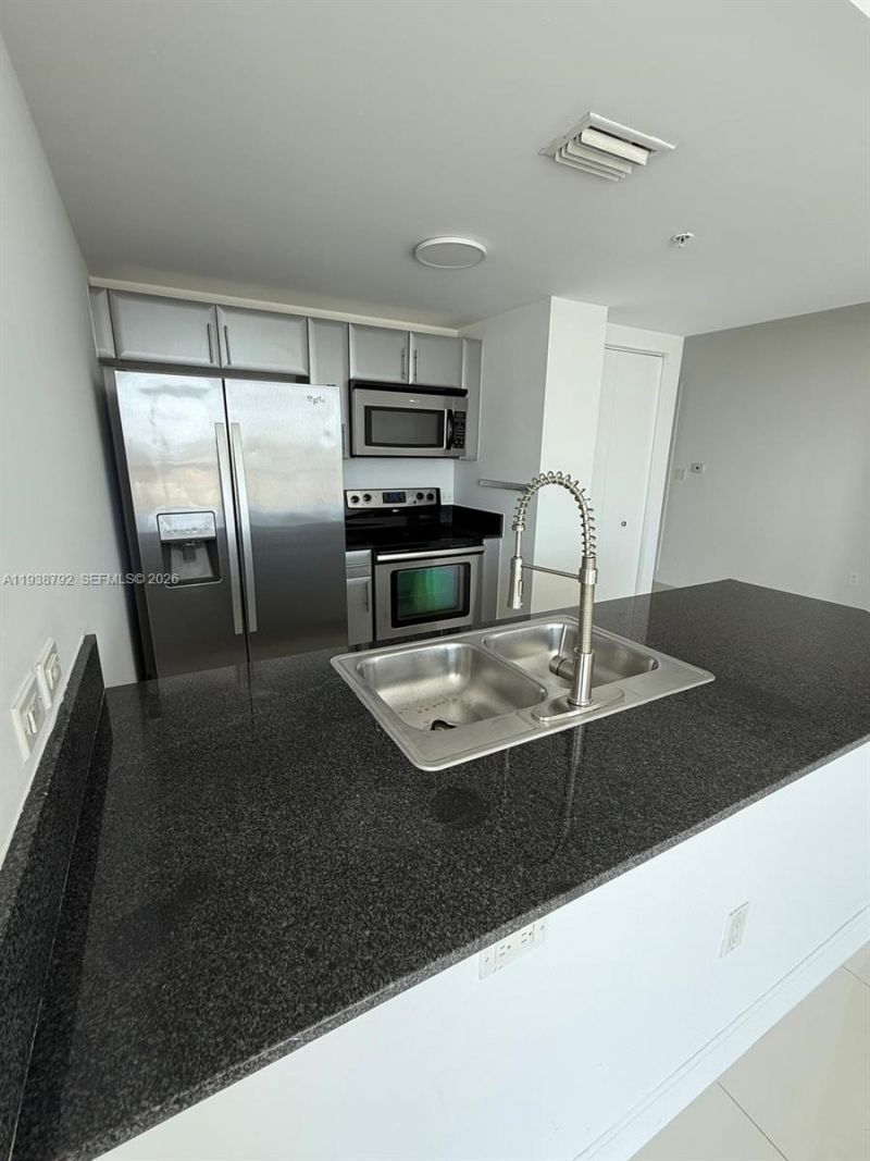 1871 NW S River Dr, Unit 1503, Miami, FL 33125 Photo