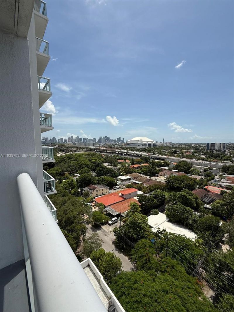 1871 NW S River Dr, Unit 1503, Miami, FL 33125 Photo