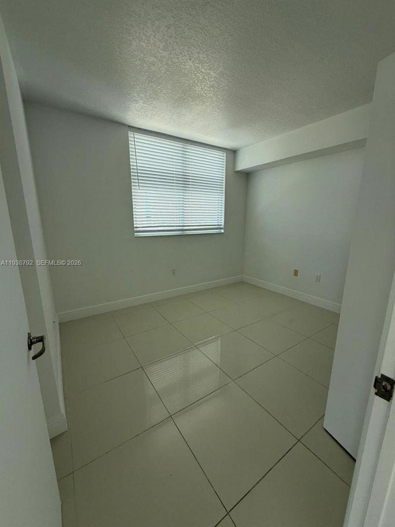 1871 NW S River Dr, Unit 1503, Miami, FL 33125 Photo