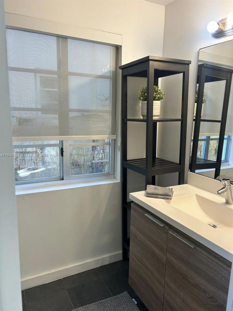 1450 Meridian Ave, Unit 101, Miami Beach, FL 33139 Photo