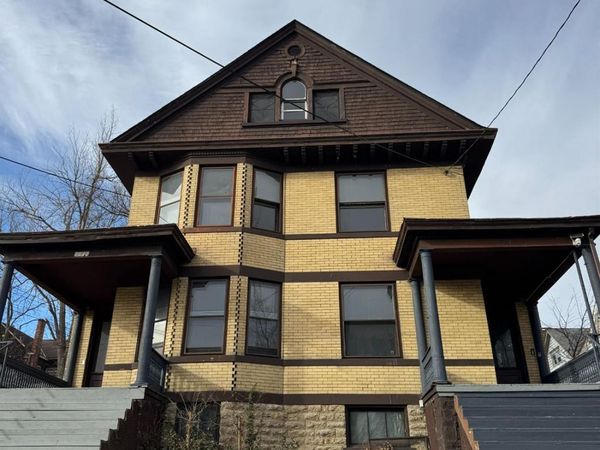 2241 Burnet Avenue, Cincinnati, OH 45219