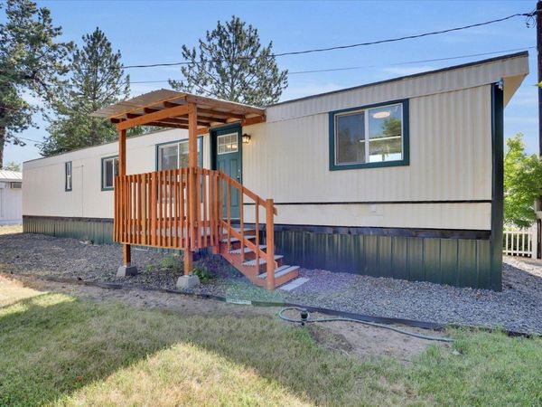 33819 S Caramel Ln, Cheney, WA 99004