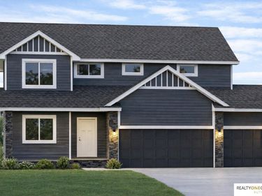 8688 S 23Rd Street, Bellevue, NE 68147