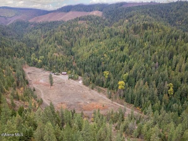 20308 E Canary Creek RD, Cataldo, ID 83810