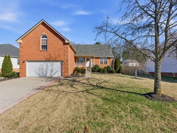 1044 Secretariat Dr, Mount Juliet, TN 37122