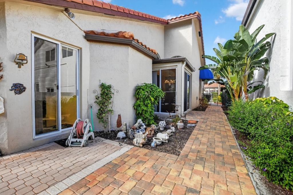 23221 Via Stel, Boca Raton, FL 33433 Photo