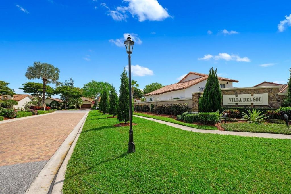 23221 Via Stel, Boca Raton, FL 33433 Photo