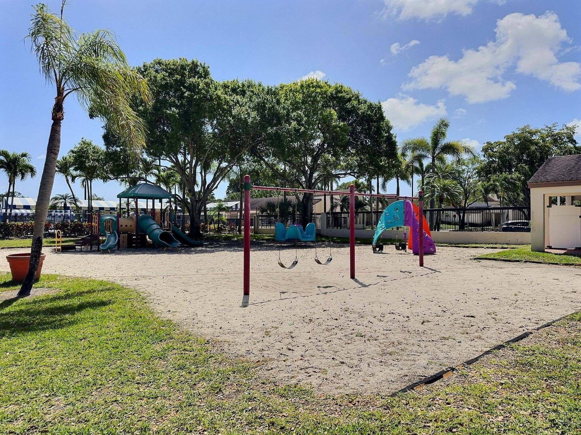 3831 Cocoplum Circle, Unit 3592, Coconut Creek, FL 33063 Photo