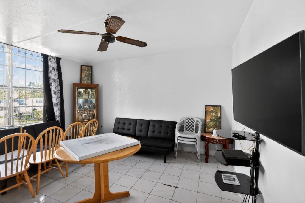 14220 NE 3rd Court, Unit 10A, Miami, FL 33161 Photo