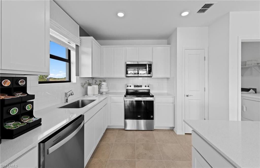 286 Silent Lake Dr, Lehigh Acres, FL 33936 Photo