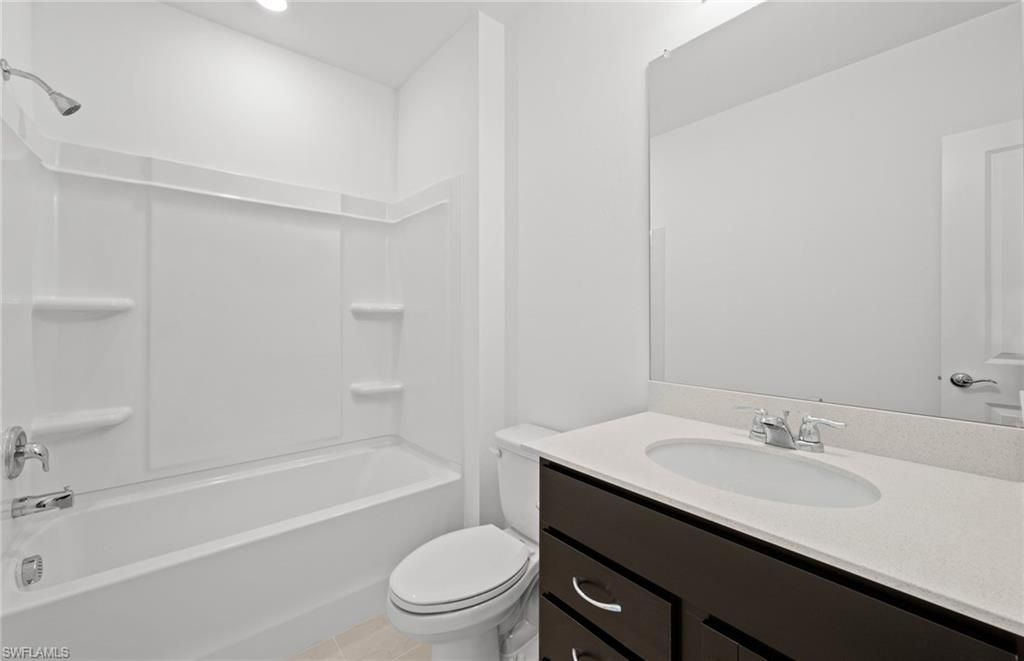 286 Silent Lake Dr, Lehigh Acres, FL 33936 Photo