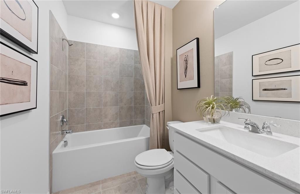 286 Silent Lake Dr, Lehigh Acres, FL 33936 Photo