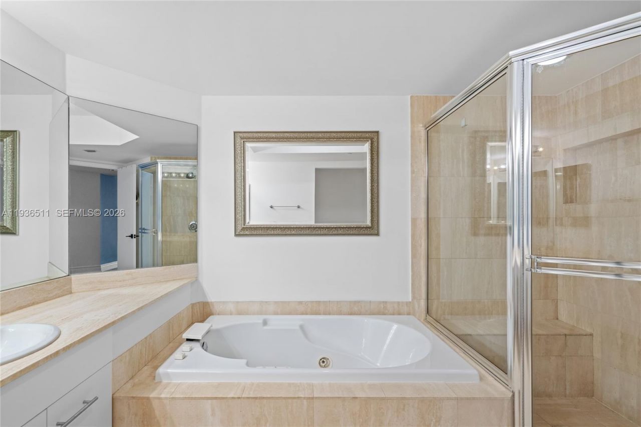 21205 Yacht Club Dr, Unit 3001, Aventura, FL 33180 Photo